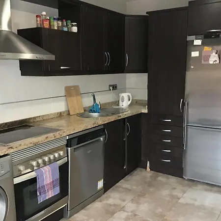 Double With Shared Bathroom And Shared Communal Areas R4 Nocleg ze śniadaniem