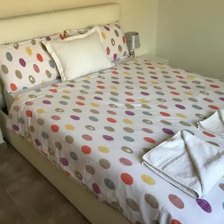 Double With Shared Bathroom And Shared Communal Areas R4 Bed & Breakfast L'Alfas del Pi